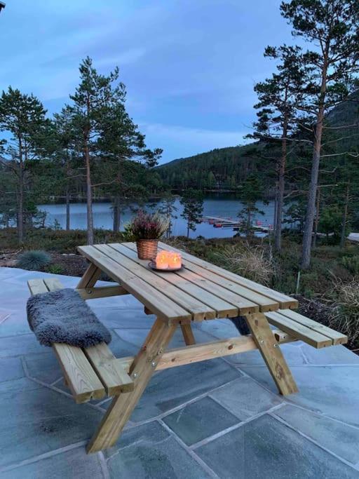 Cosy Cabin Between Lake And Mountain Treungen Exterior foto