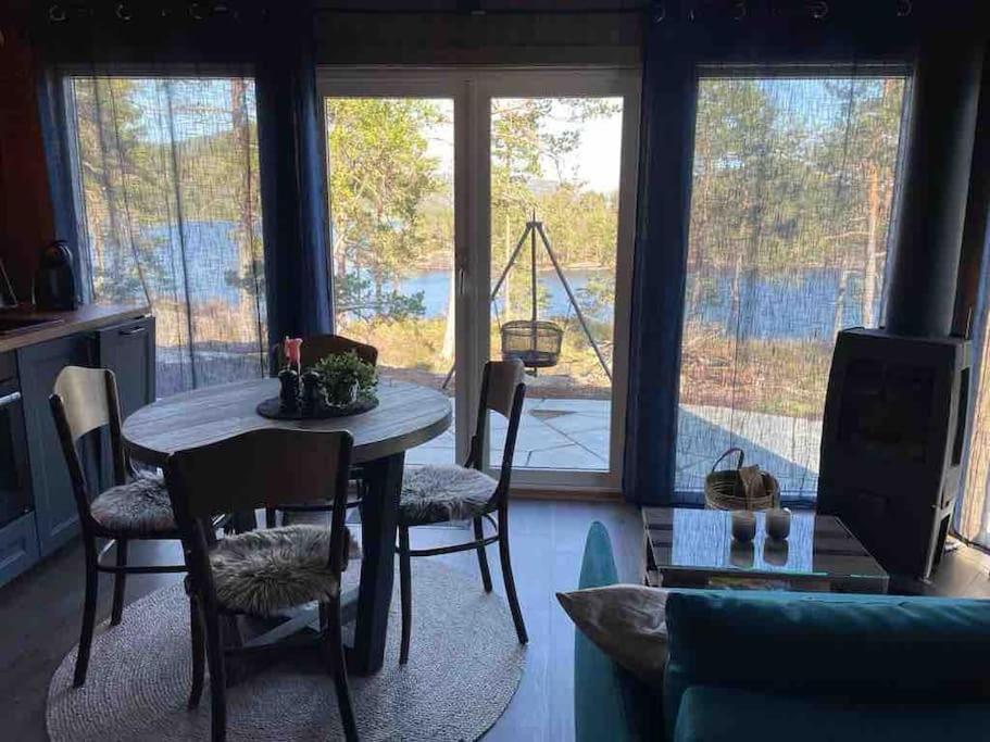 Cosy Cabin Between Lake And Mountain Treungen Exterior foto